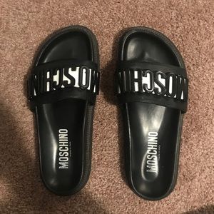 Moschino slides